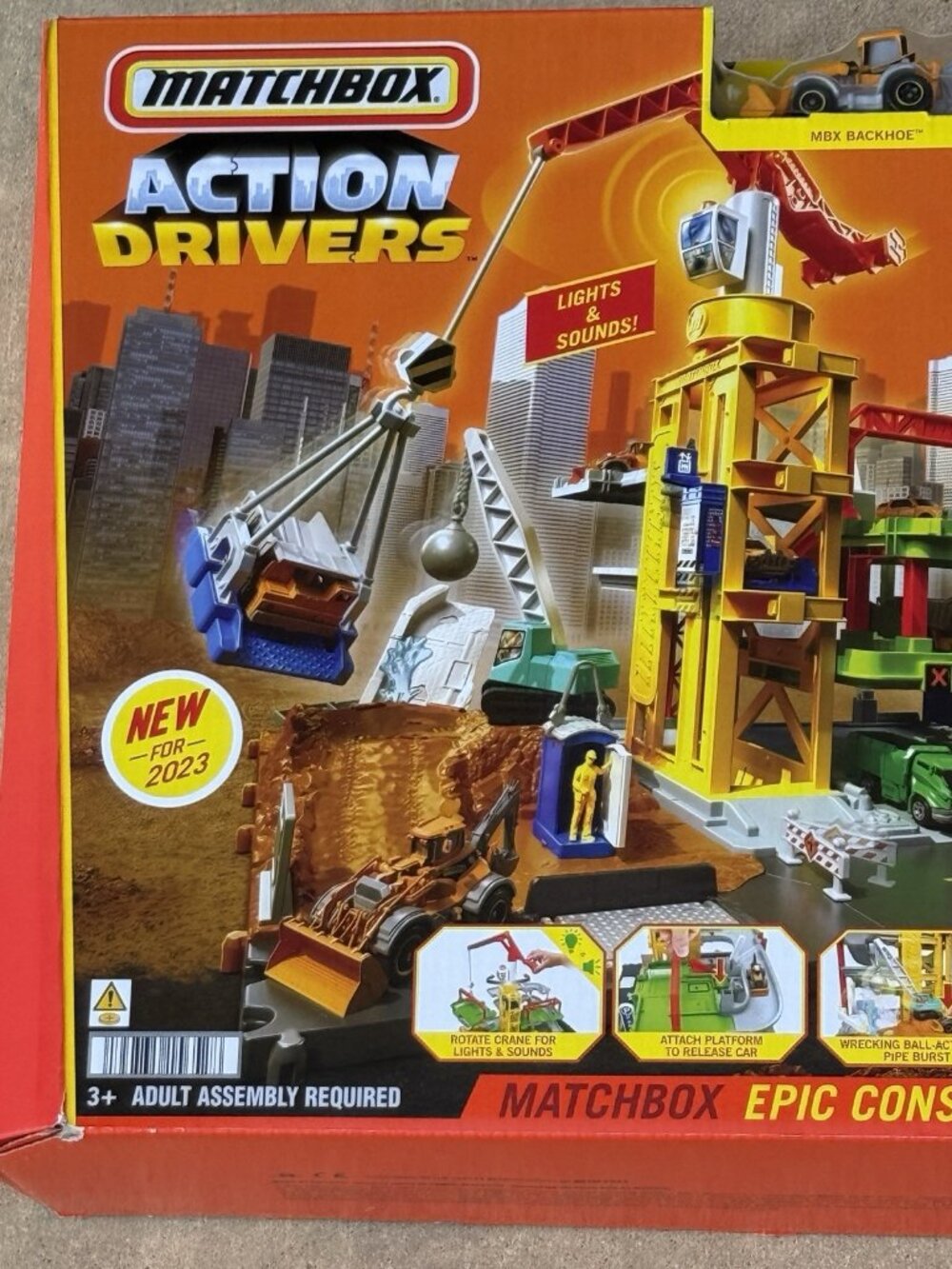 Mattel HPD62 Matchbox Action Drivers Epic Construction Yard, Lights and Sounds - Picture 2 of 11
